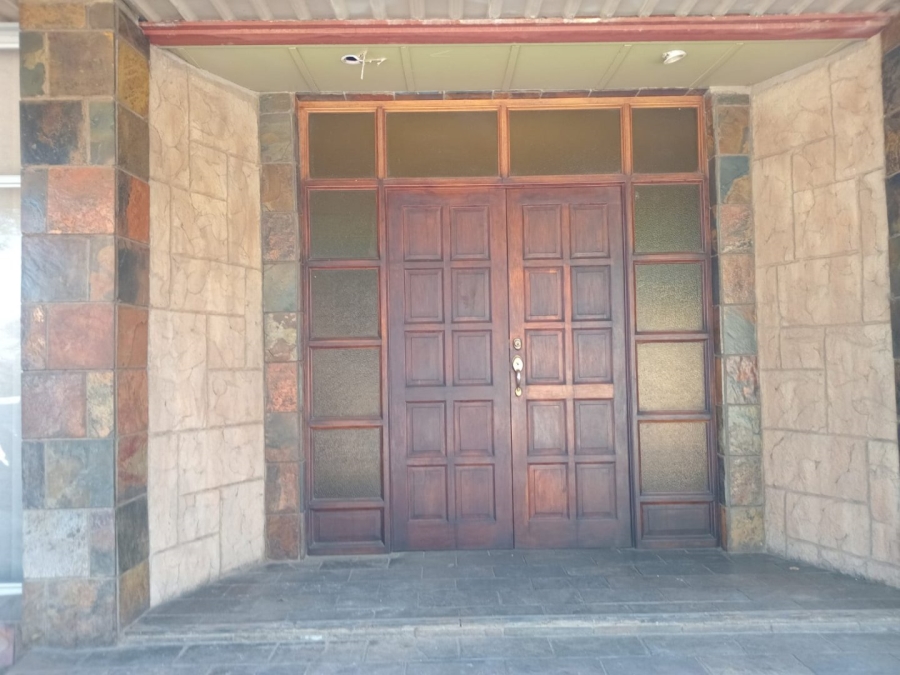  Bedroom Property for Sale in Hoopstad Free State